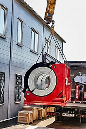 Погрузка гидравлического стыкового сварочного аппарата для пэ труб Gas Fusion Red-800